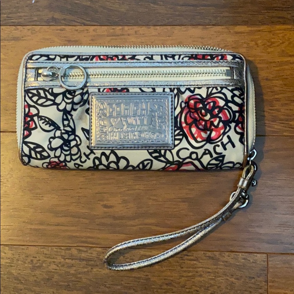 Coach wallet